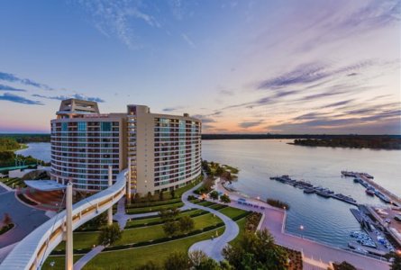 bay-lake-tower-sunrise.jpg