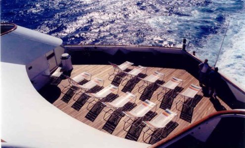 76191988NBjYSL_ph.jpg