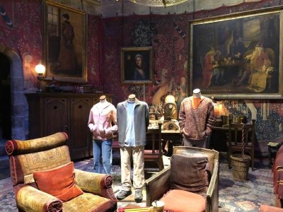gryffindor common room 4.jpg