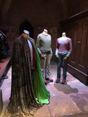 gryffindor common room 3.jpg