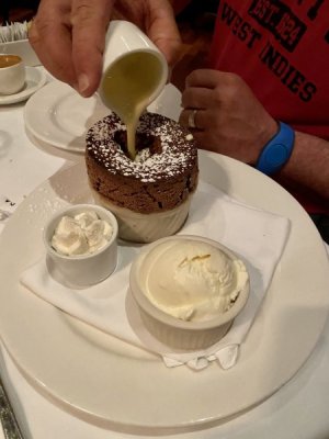 02E3405B-38C9-49C4-B72B-F906DF484F87.jpeg