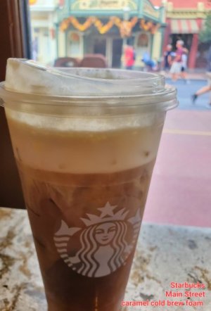 Starbucks-foam Coldbrew.jpg