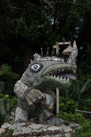 Animal Kingdom- DinoLand Dinosaur Statue.JPG