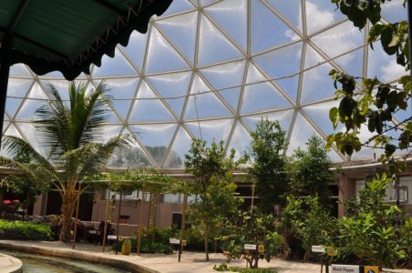 Epcot- Living With The Land3.JPG