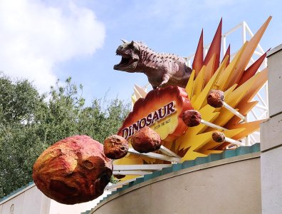 disney-animal-kingdom-dinosaur.jpg