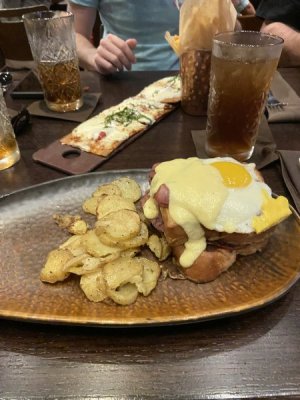 472827BE-9BB4-46BD-9EDF-1F045FF89E1E.jpeg