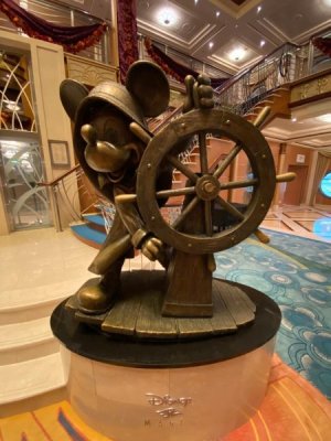 Mickey Statue.jpg