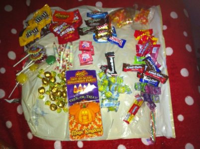 MNSSHP candy 2012.jpeg