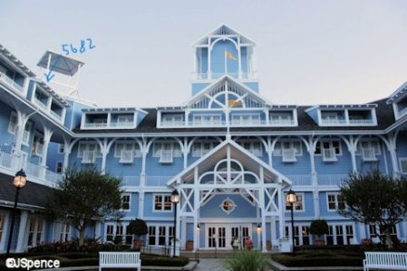 Beach Club Exterior - Labeled.jpg