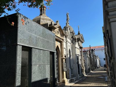 Day Recoleta 3.jpg