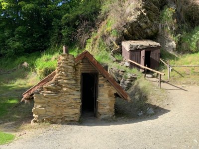 Day 13 Chinese hut 3.jpg