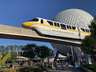 epcot_monorail_yellow.jpg