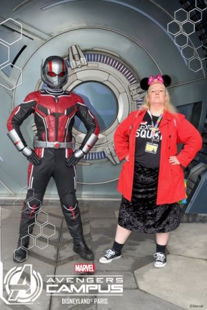 DisneylandParis-id32865645.jpg