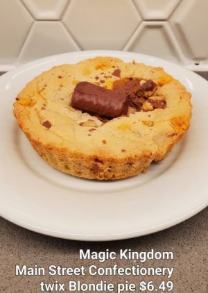 MK twix Blondie.jpg