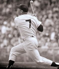 4fe1bfd502936a5d009cefa3f973f5e4--sports-baseball-baseball-photos.jpg