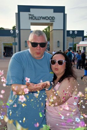 HS sign flowers.jpg