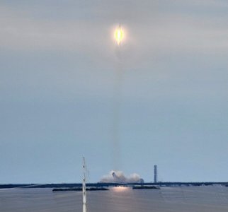 SpaceX Launch 17 Dec 22.jpg