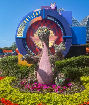 23 WDW_EPFG 5804.jpg
