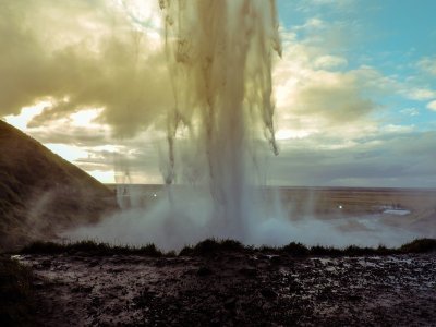 17 IC_Seljalandfoss 7797.jpg