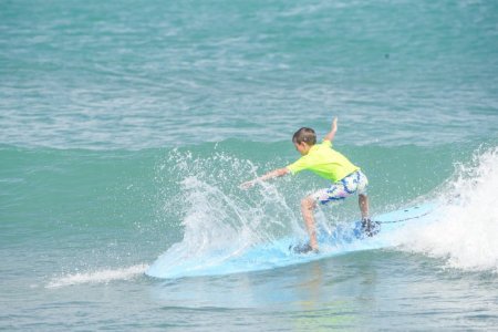 Surfing 07.JPG