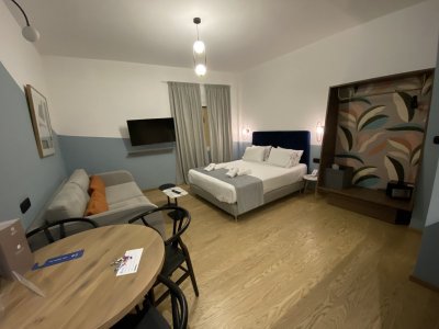 room.jpg
