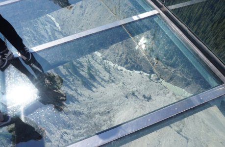 Day5_skywalk_2.jpg