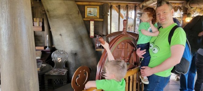 Swiss family Robinson treehouse.jpg