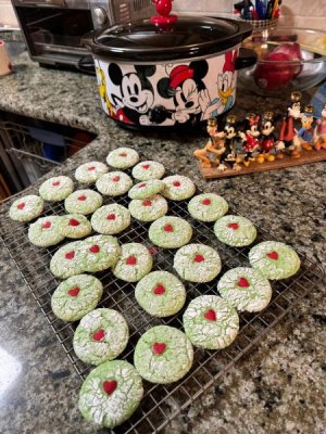 grinch cookies 2.jpg
