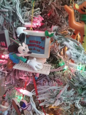 computermickey.jpg