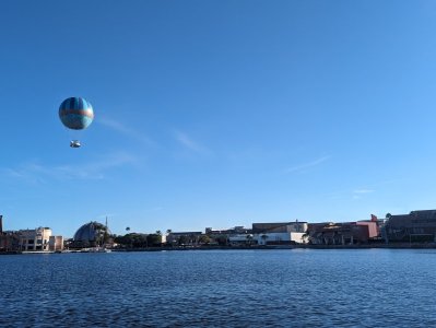 PXL_20231127_204907747.jpg