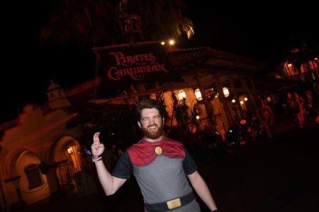 small 2023-08-19 - Magic Kingdom Park - Pirates of the caribbean.jpg