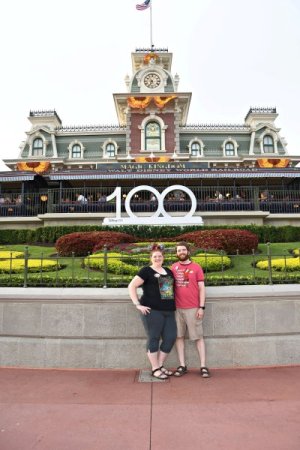 small 2023-08-20 - Magic Kingdom Park - Main street train station_9.jpg