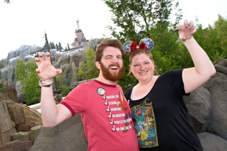 small 2023-08-20 - Magic Kingdom Park - Belles village_3.jpg
