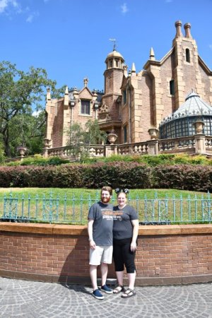 small 2023-08-21 - Magic Kingdom Park - Haunted mansion_10.jpg