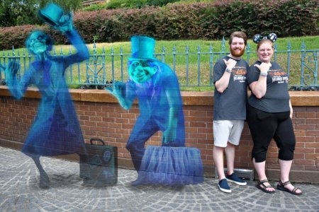 small 2023-08-21 - Magic Kingdom Park - Haunted mansion.jpg