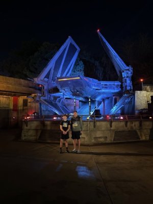 Kylo Ren Shuttle.jpg