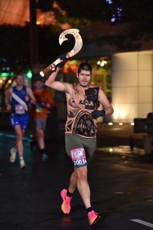 2024-01-14 - runDisney Disneyland - Rundisney  disneyland half marathon_8.jpeg