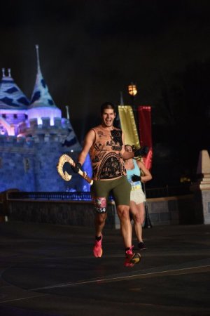 2024-01-14 - runDisney Disneyland - Rundisney  disneyland half marathon_3.jpeg