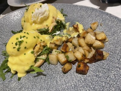 ADE1A92A-23AC-4C09-B120-F0F8126E2A56.jpeg