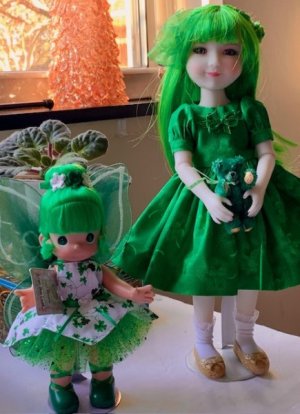 IRISH GIRLS2.jpg