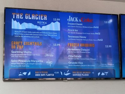 Glacier Bar Jun 2023 (1).jpg