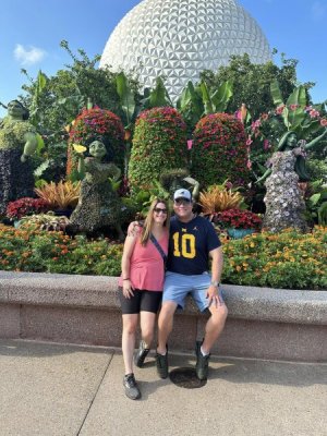 Epcot.jpg