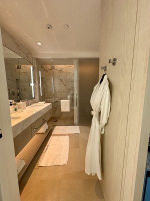 IMG_2958.jpeg