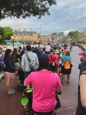 France Rope Drop.jpg