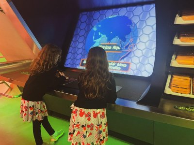 Spaceship Earth8.jpg