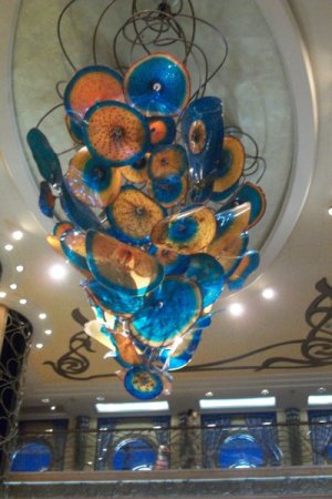 wonder 2012 chihully chandalier 217 100_3545 1500.jpg