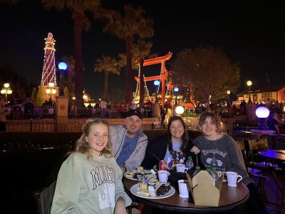 IMG_9073.jpg IMG_9073.jpg