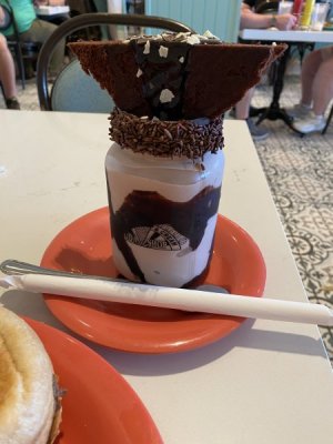 IMG_7489.jpeg IMG_7489.jpeg