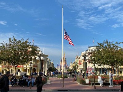 Magic-Kingdom-flag-half-staff-9827239-1200x900.jpg