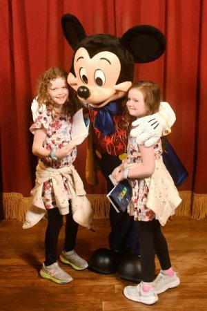 Mickey Mouse1.jpg